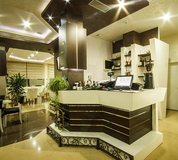 Hotel Oasis