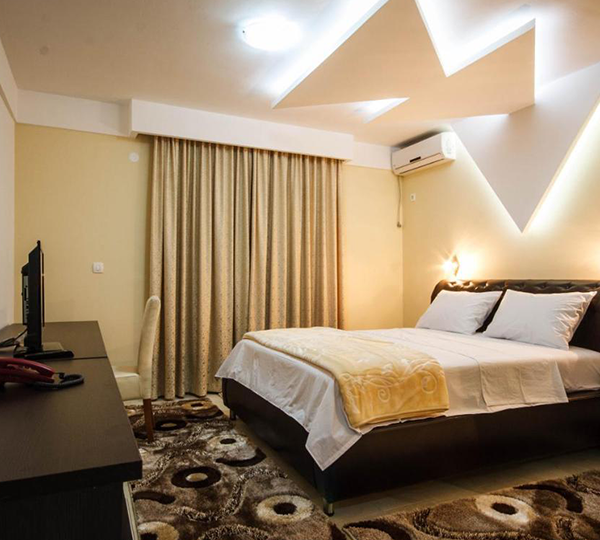 Hotel Oasis