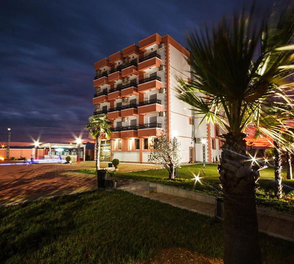 Hotel Oasis