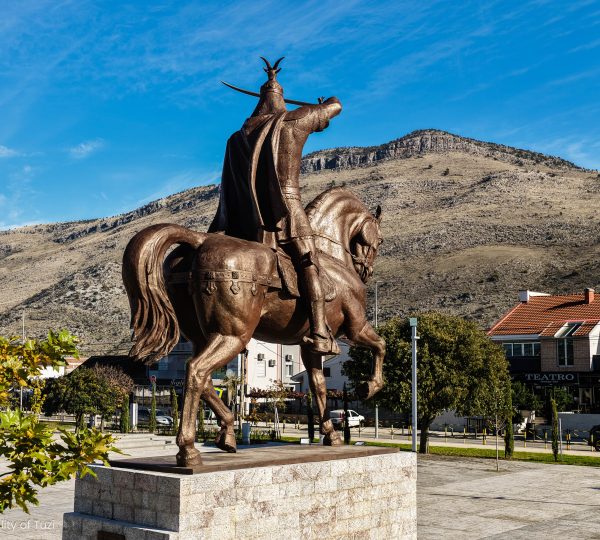 Gjergj Kastrioti Skanderbeg Square