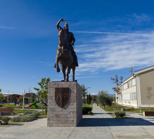 Gjergj Kastrioti Skanderbeg Square