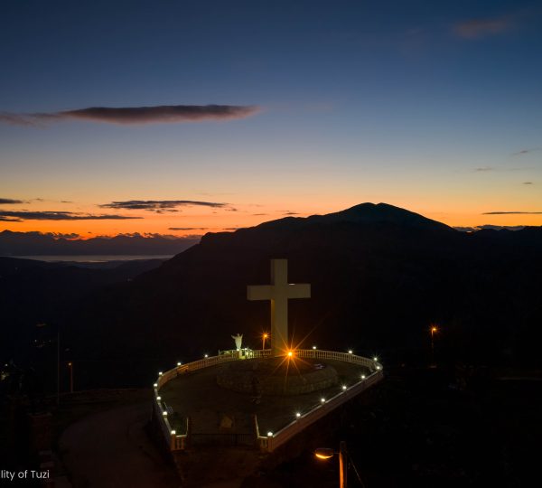 Big cross of Delaj / Viewpoint